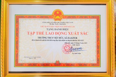 HỘI NGHỊ VIÊN CHỨC VÀ NGƯỜI LAO ĐỘNG NĂM HỌC 2025-2026